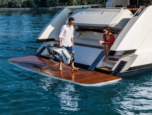 Yacht gallery image